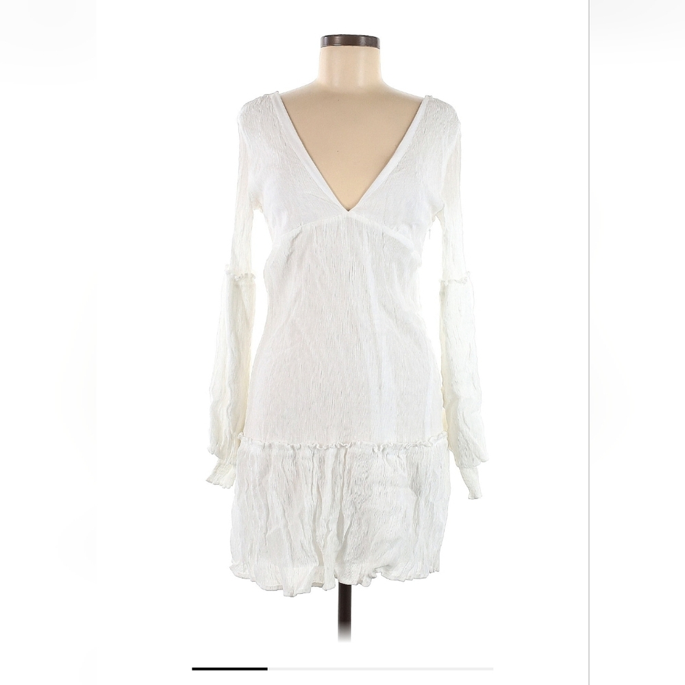 EUC Pink Lily Dress White V Neck M
